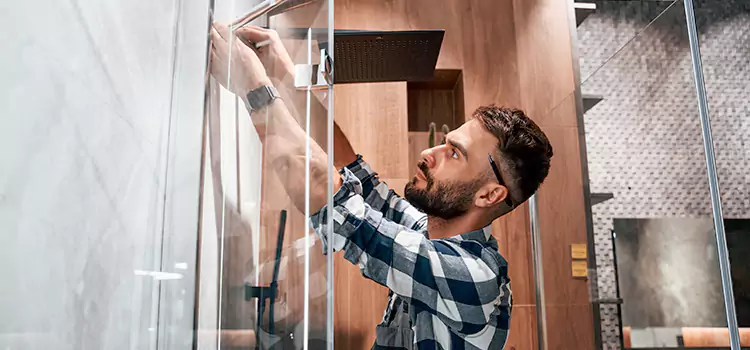 Replace Shower Doors with Frameless San Benito
